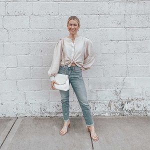 Cream, puff sleeve, crinkle top, L, NWT